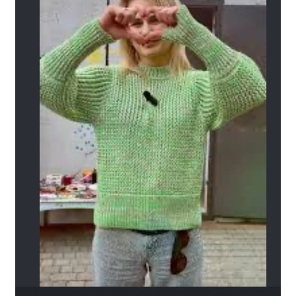 H&M Chunky Open Weave Green Chunky Crochet Knit Oversized Coastal Sweater XS